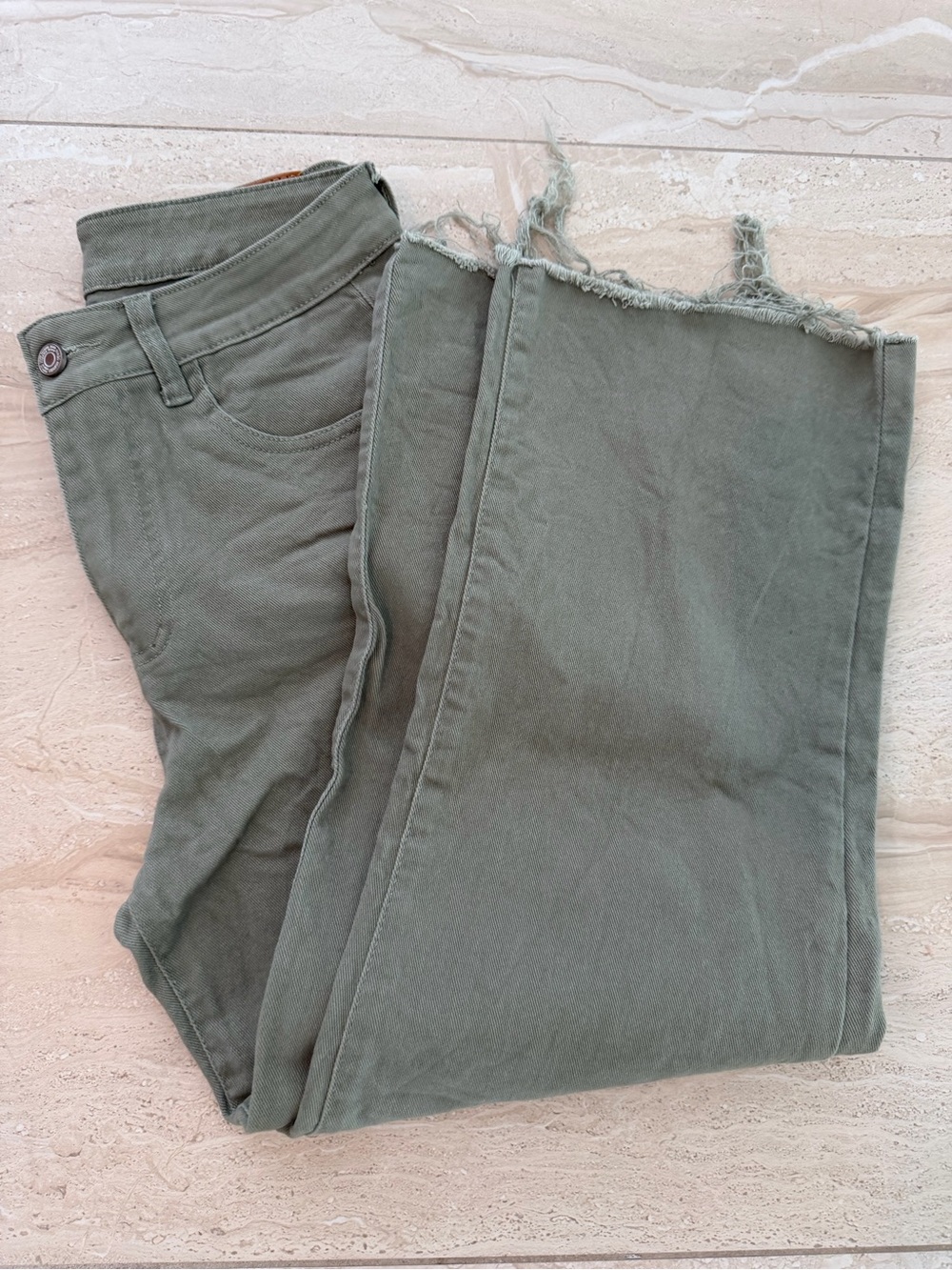 Atallier Olive Green Wide Leg Cropped Jeans Raw Hem Size 4